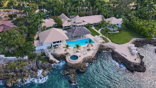 Luxury Oceanfront Villa fully staffed 12 bdrms/bthrms
