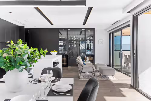 Dining at DEJA VIEW MOUNT MARTHA