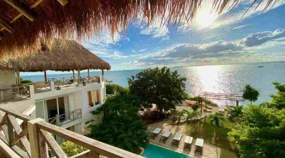 Mexico (Cancun)