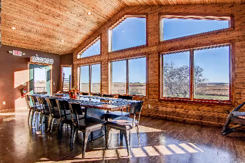 El Jefe Lodge by Double P Ranch: Premier Hunting & Fishing Clark, South Dakota