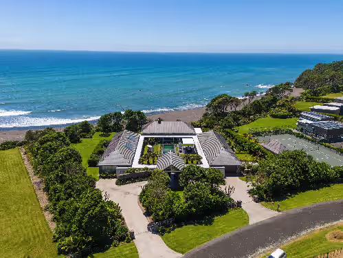 St. Georges By The Sea - Luxury beach front property