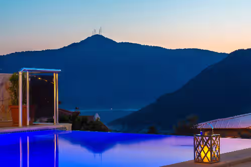 Magnificent Private Villa with Heated Pool, Boutique Spa and Spectacular Views, photo 3