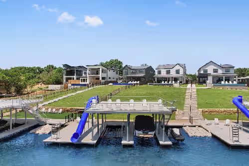 Waterhouse at Lake LBJ Retreat - Sleeps 40 to 59 people