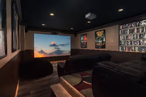 Mountainside Manor: 12-guest, Pet-Friendly, with Theater, Game Room, & Hot Tub, photo 2