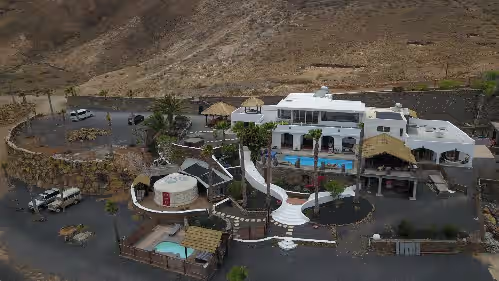 Exceptional luxury private villa, mountain/sea views, 2 private pools