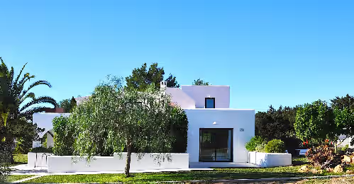 Fabulous luxury villa, family friendly, big garden, close to beaches, photo 3