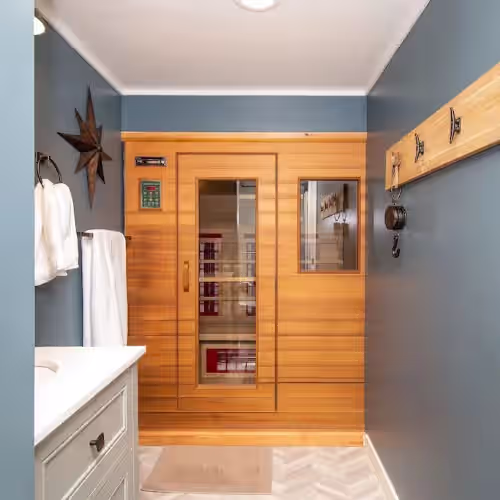 Luxury Living: Central 5 Bedroom Pool House, photo 3