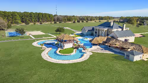 100+ acres sleeps 30, pool, lazy river, hot tub, bball, tennis, and more, photo 2
