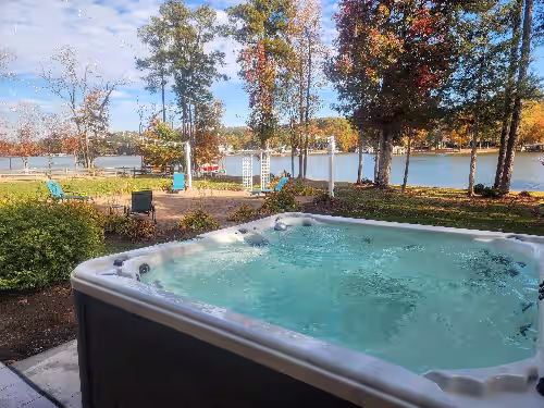 Endless Summer-Sleeps 36-Movie Theater/Hot Tub, photo 2