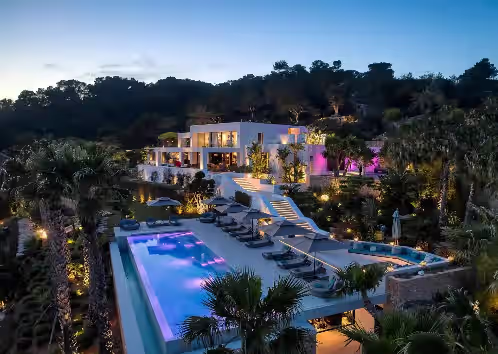 The Wave Villa – Luxury villa with stunning sea views in S’Estanyol, Ibiza