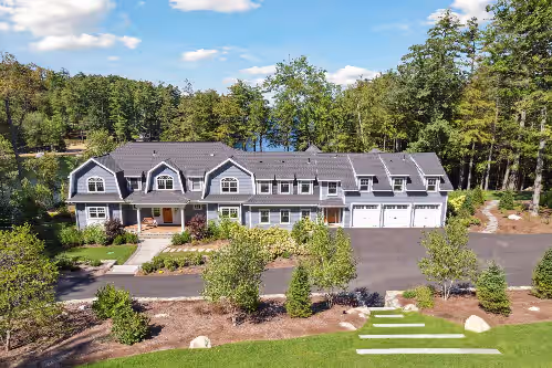Amazing Waterfront Estate; over 2.5 private acres with over 260 Ft of shoreline, photo 2