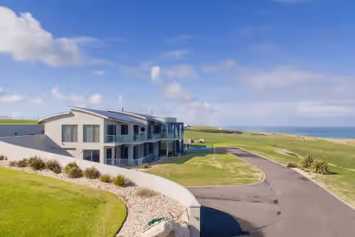 Exterior at house by the sea Warrnambool