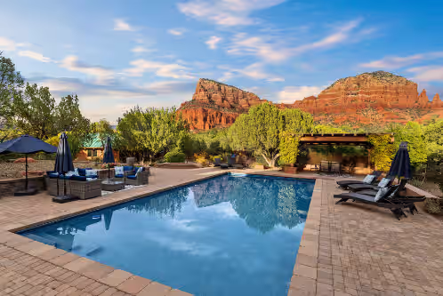 Grand Chapel Estate: Pool/ Tennis/ Pickleball/Golf/Firepit/Hot Tub on 6 Private Acres, photo 2