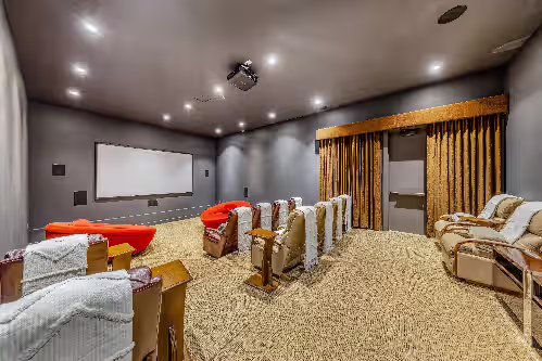 Movie Theater at Luxury Kona Mansion: Infinity Pool & Epic Views