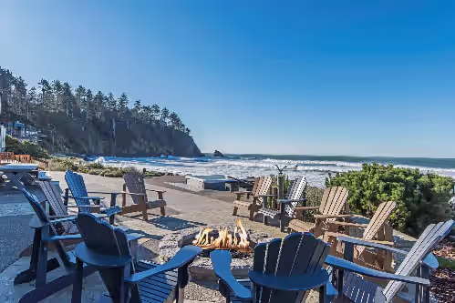 Luxury Ocean Front. 9 Bdrm, 7 bth. 7400 sq/ft. Theater room, game rm, hot tub, photo 2