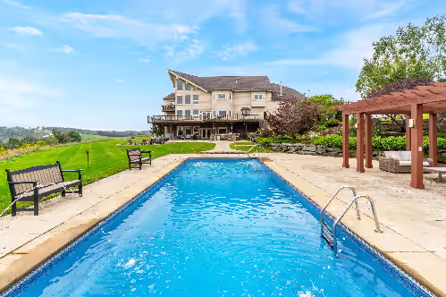 Pool at Luxury Estate, Breathtaking View, Storybook Town, Pool, Hottub, FirePit, Game Rm