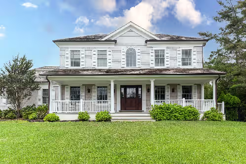 Beautiful home with pool, tennis court, game room, central AC, & washer/dryer, photo 3