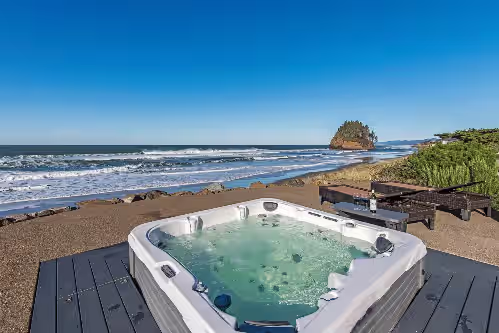 Luxury Ocean Front. 9 Bdrm, 7 bth. 7400 sq/ft. Theater room, game rm, hot tub, photo 3