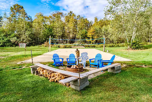 The Paddle House: Riverfront, Rafts, Ultimate Game Room, Hot Tub, Yard Games, photo 3
