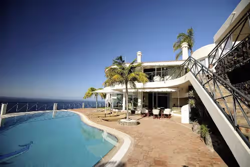 Luxury Villa Bahía with Infinity Pool, Panorama View, Sauna & Fitness Area