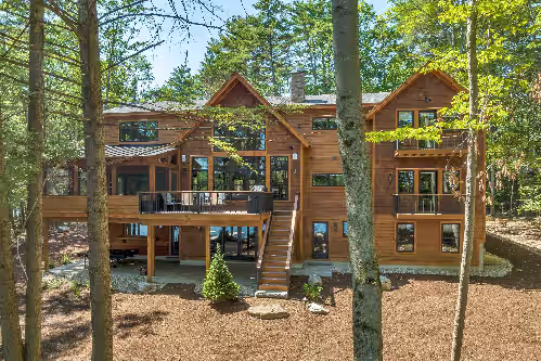 Ultimate luxury experience on Winnipesaukee
