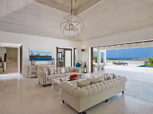 Estate with 8 bedrooms featuring a beautiful uninterrupted view along the West C, photo 3