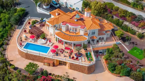 Luxury Villa Adeje Private Heated 10x4m Pool Cinema Disco Panoramic Sea Views, photo 4