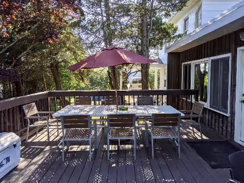 10 Bedroom Hampton House with a regulation size Pickleball, photo 4