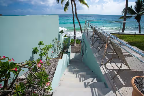 Villa Beach Front House with swimming pool and direct access to the beach Diamant Martinique, photo 4