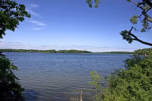 Luxury Large Lakefront Estate ~ 9 hole Pitch/Putt course ~ Tennis Court ~ Pool, photo 4