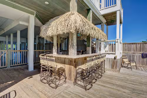 Oceanfront House-16 bedrooms/Sleeps up to 60/Pool/Elevator/Tiki Bar, photo 3