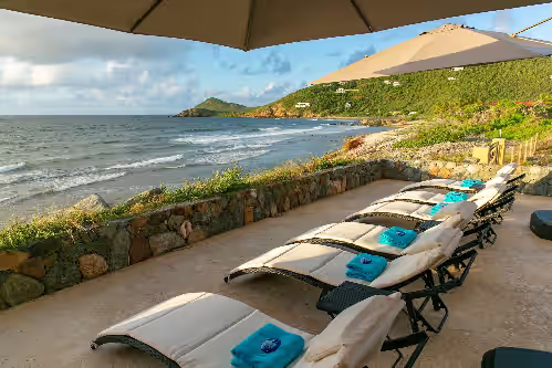 Spectacular Oceanfront 6 BDRM Expansive Villa, photo 2