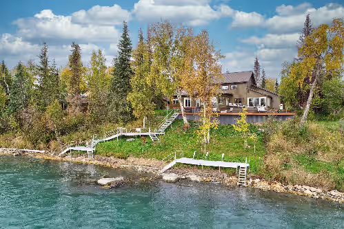 Rivers Edge - Spectacular Home on the Kenai River