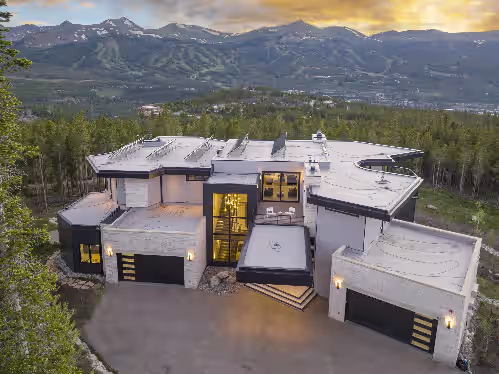 Nearly 12k sq ft of luxury, private ski shuttle, indoor pool, theater, 2 hot tubs, 360 views, photo 3