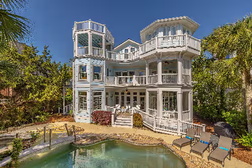 Fabulous Large Luxury Home with Pool and Multitude of Gathering Places! Handicap Friendly, photo 3
