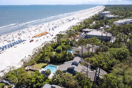 Beach at Remodeled and Ready for Summer!! New pics! Beach gear and bike rentals included