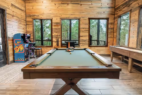 Sleeps 24 * HGTV Quality * Game Room * Crib *EV Charger, photo 4