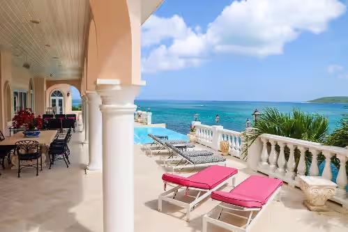 A Magnificent Oceanfront 5 Star+ Villa, photo 4