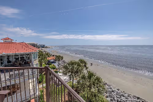 Huge Ocean Front Home with Multi Levels for Large Groups or Families, photo 4