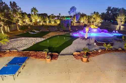 New Luxury resort home minutes to the strip, photo 3