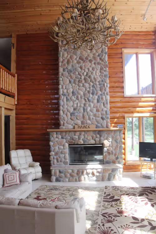 Private lake, lodge and 23 acre retreat south of Des Moines IA, photo 5