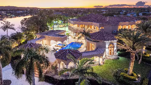 Bellagio Gold Coast / Luxury Mansion Waterfront, photo 3