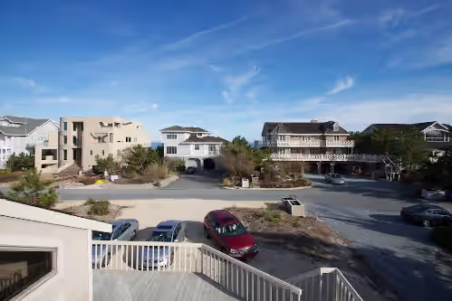 Spectacular 8BR w/Elevator! Sleeps 16 w/Heated Pool, Elevator, 1 House to Ocean w/ Free Activities, photo 4