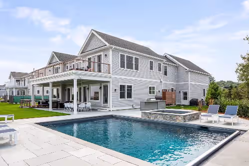 Luxurious Ocean Front Rental with Pool