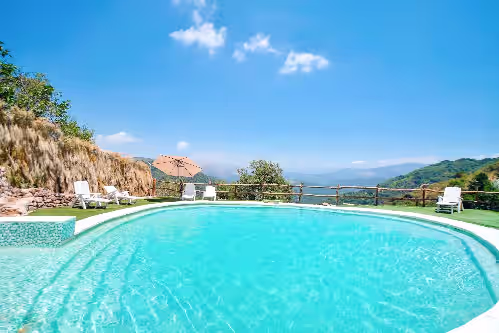 Pool at Hotel Finca Almejí for full rental
