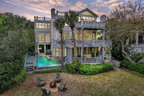 Luxury Beachfront Home with Guesthouse, Heated Pool & Spa, Putting Green, East Beach Oasis!