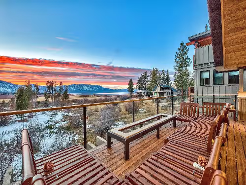9 bedroom Luxury Villa by the lake with Indoor Pool, photo 5