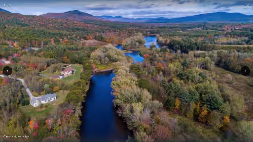 The Paddle House: Riverfront, Rafts, Ultimate Game Room, Hot Tub, Yard Games!
