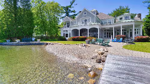 Peaceful Sanctuary: “The Definition of Lakefront Luxury”, photo 2