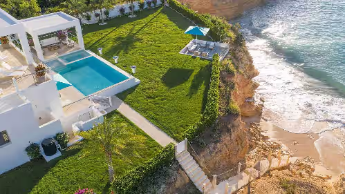 10,000 square feet of exquisite modern living with direct beach access, photo 4